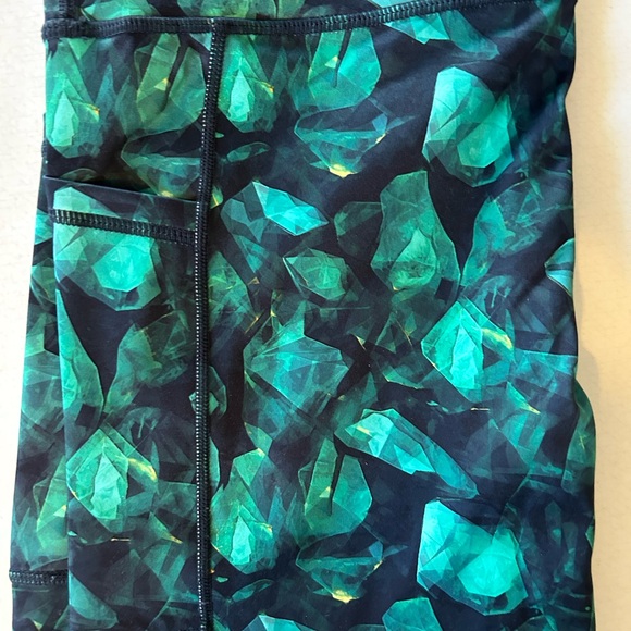 Constantly Varied Gear Emerald Pattern Leggings - Picture 2 of 3